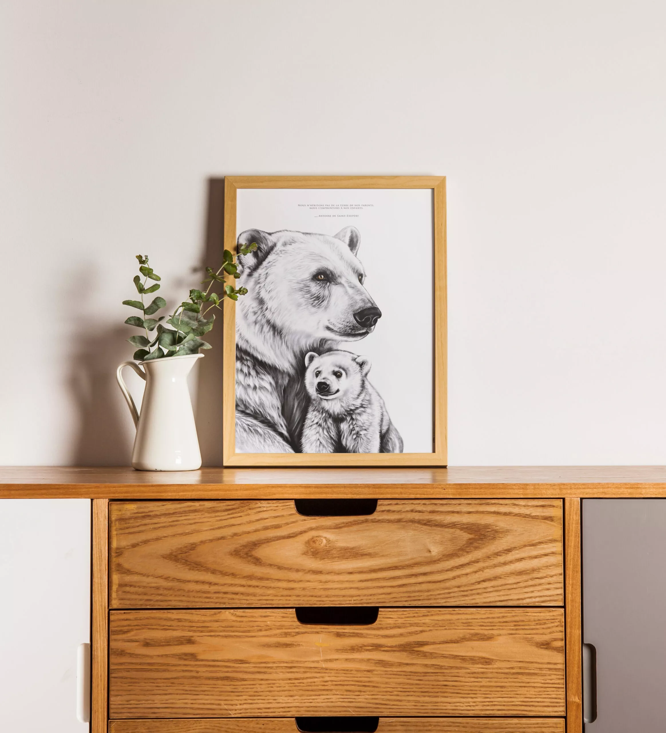 Ours mockup 30X40 affiche les ours polaires - citation d'antoine de Saint-Exupéry - dessin de Marjorie Esquerre